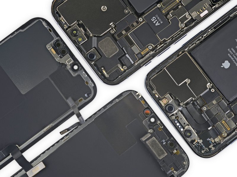 Componentes internos iPhone 13