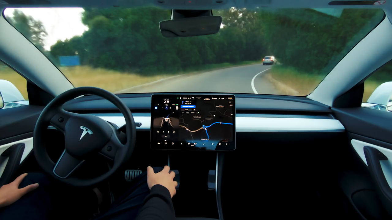 Sistema Full-Self Driving da Tesla