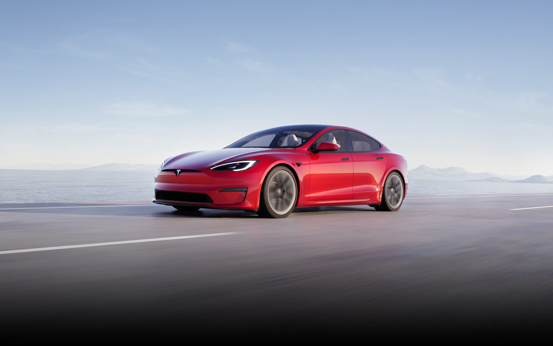 Dono de Tesla é trancado para fora do carro após se recusar a comprar bateria nova
