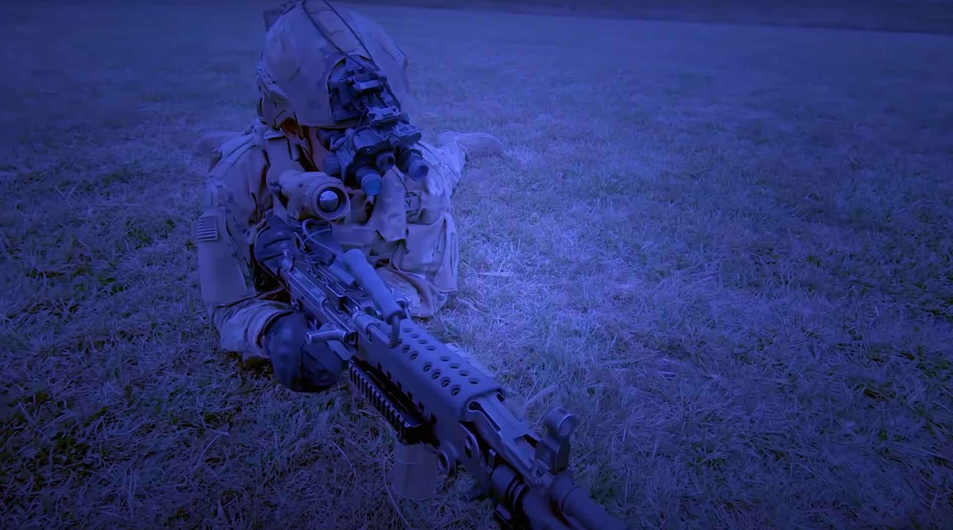 Novo óculos militar de visão noturna dos EUA tem 'nível Predador'