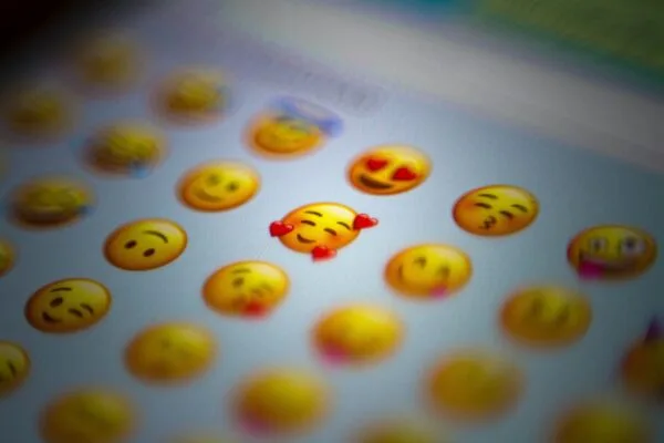 Emojis de reação para o WhatsApp